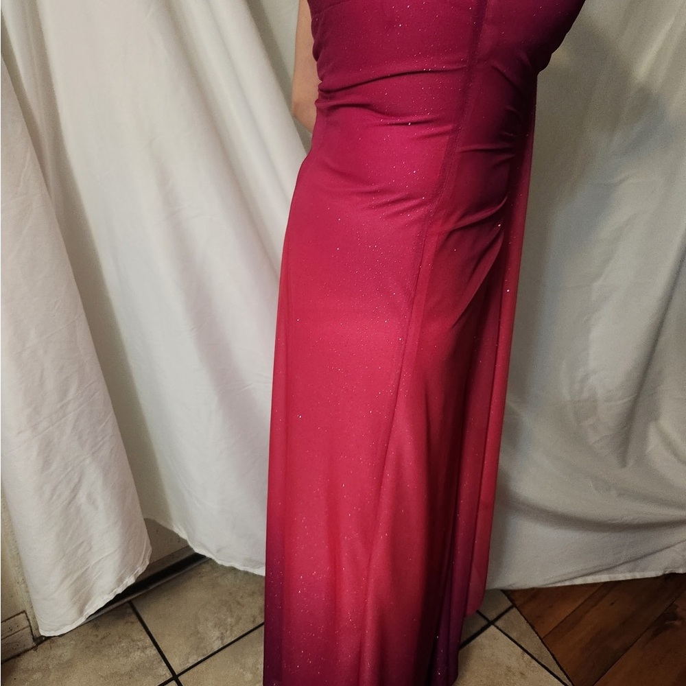 Reign Fuchsia Backless Dress - Picture 4 of 6